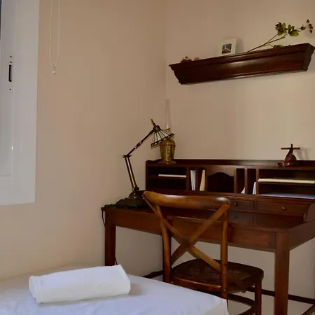 R17 Casa Merce Rodoreda Calafell